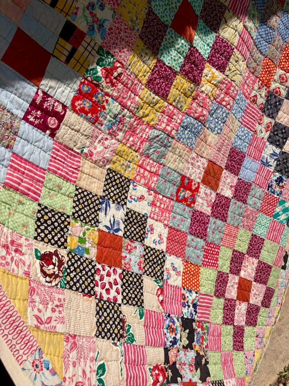 Vintage 1940s Feedsack Patchwork Quilt, Handmade Patch Quilt, Chick Growena Feed